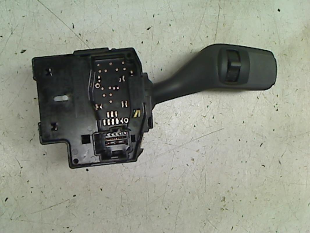 Commodo phare FORD FOCUS 2 PHASE 2 Diesel - 1