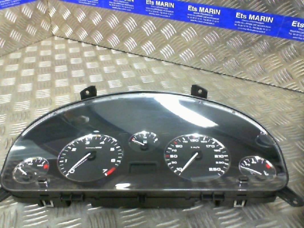 Compteur PEUGEOT 406 COUPE Essence - 1