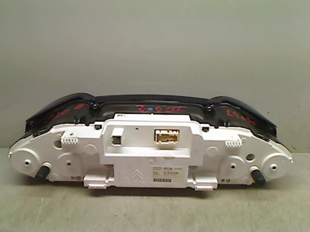 Compteur PEUGEOT 308 2 PHASE 1 Diesel - 1