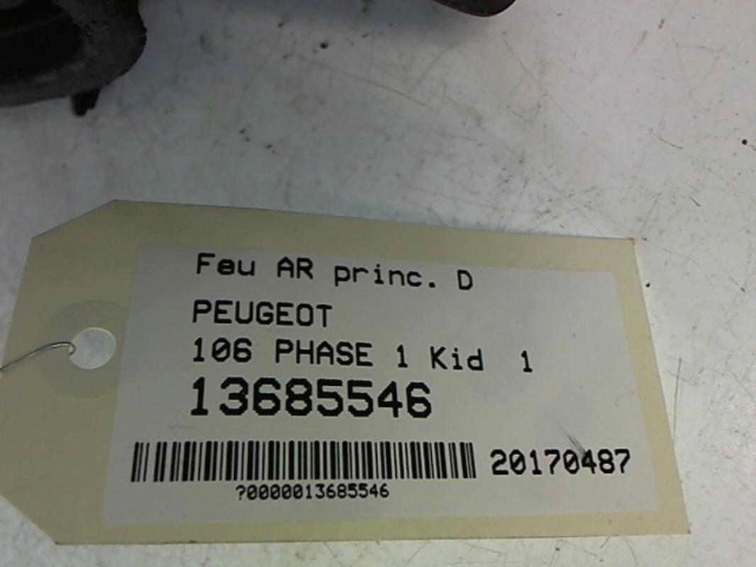 Image Feu arriere principal droit (feux) - PEUGEOT 106