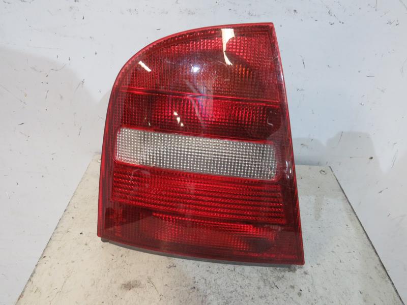 Fanale posteriore principale sinistro (luci) SKODA OCTAVIA 1 PHASE 1 Diésel - 1