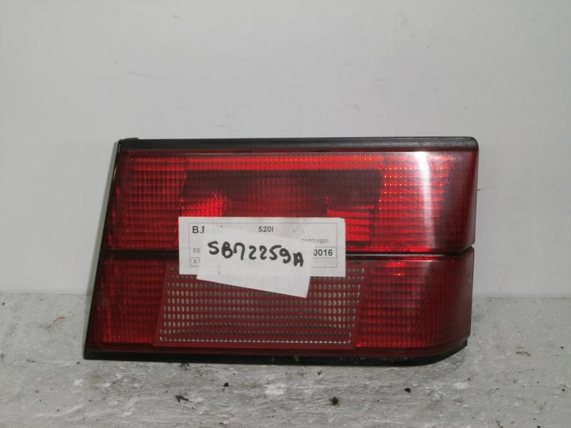 Feu arriere secondaire droit (feux) BMW SERIE 5 E34  - 1
