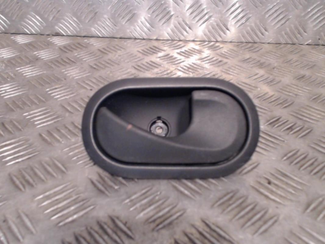 Maniglia interna anteriore destra RENAULT KANGOO 2 PHASE 2 Diésel - 1