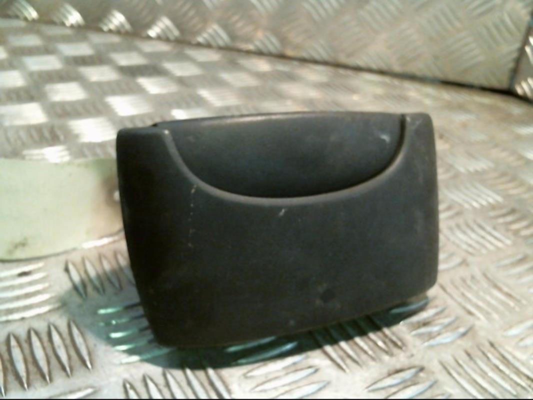 Poignee porte laterale gauche RENAULT KANGOO 1 Essence - 1