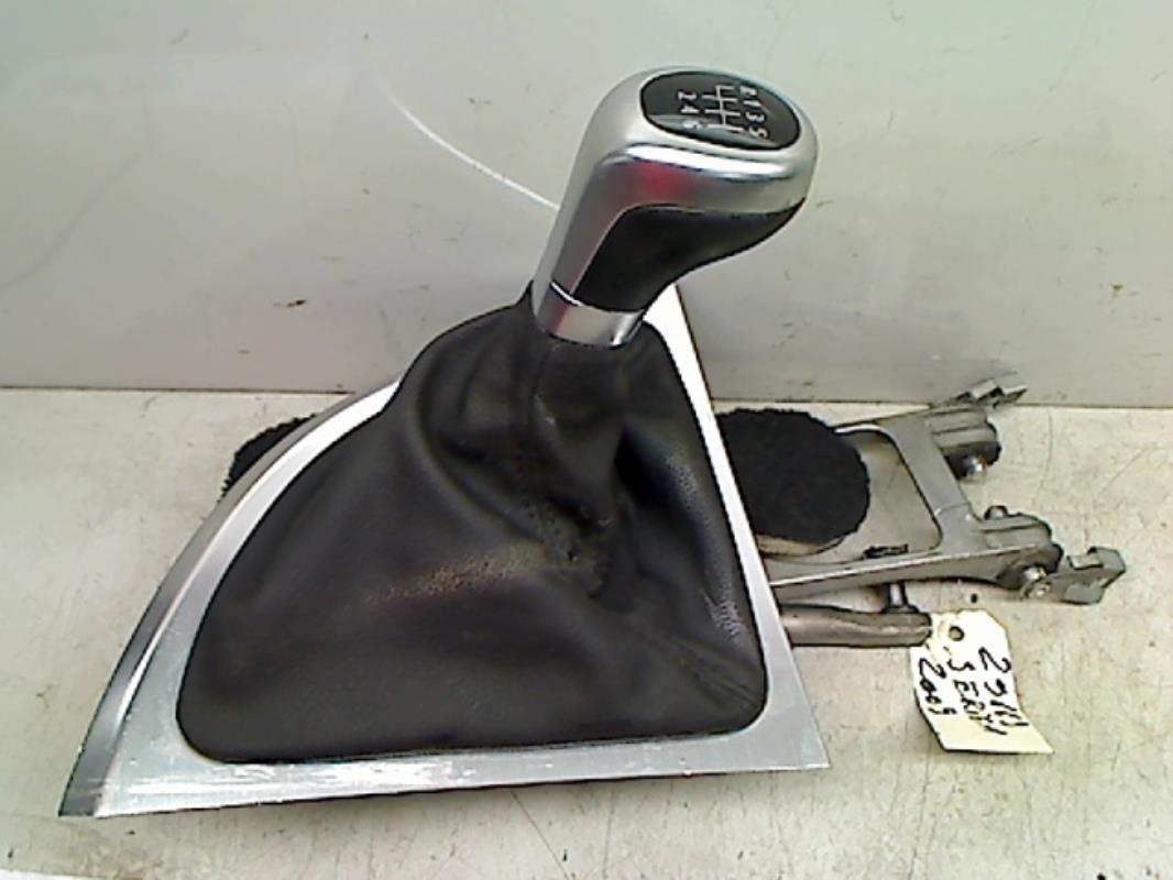 Levier de vitesses BMW SERIE 1 E82 COUPE Diesel - 1