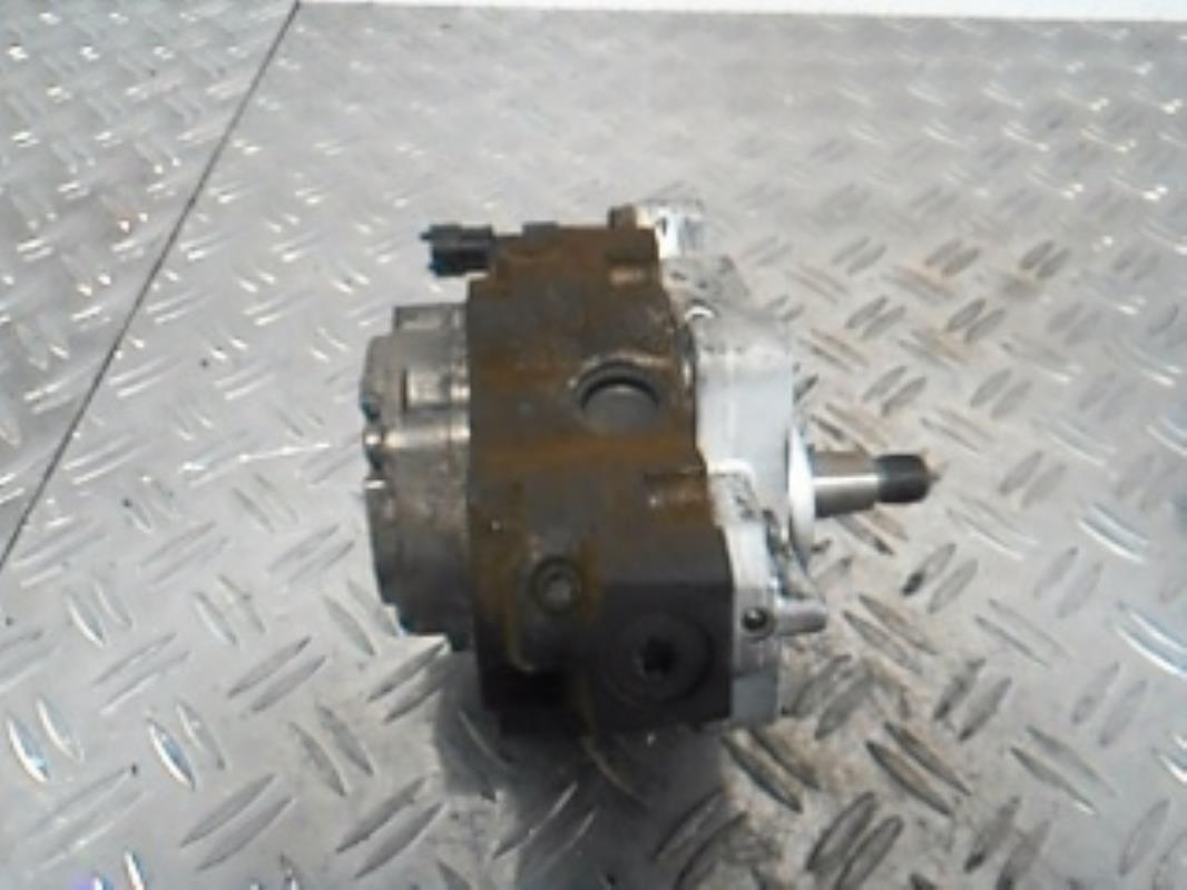 Pompe haute pression RENAULT MEGANE 2 PHASE 1 Diesel - 1