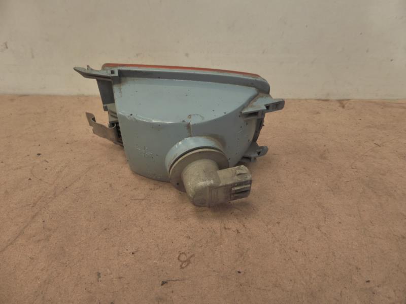 Image Repetiteur clignotant avant droit  (Feux) - VOLKSWAGEN GOLF 3