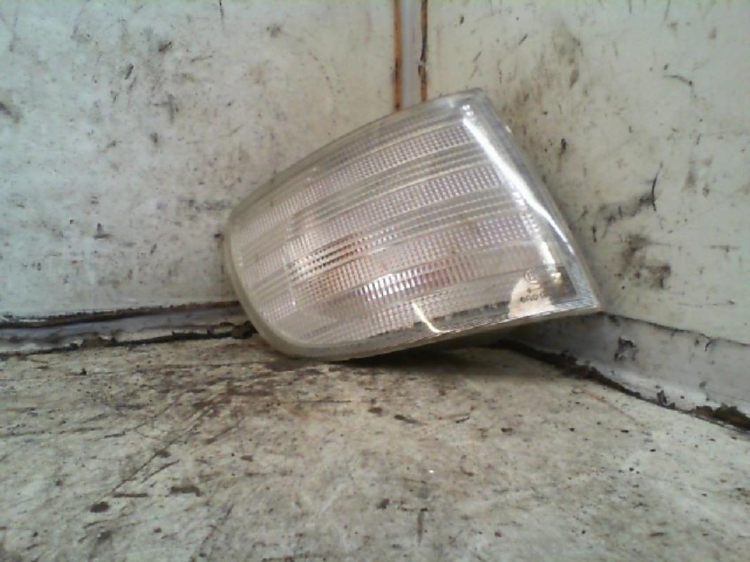 Ripetitore lampeggiante anteriore destro (Luci) MERCEDES VITO 638 Diésel - 1