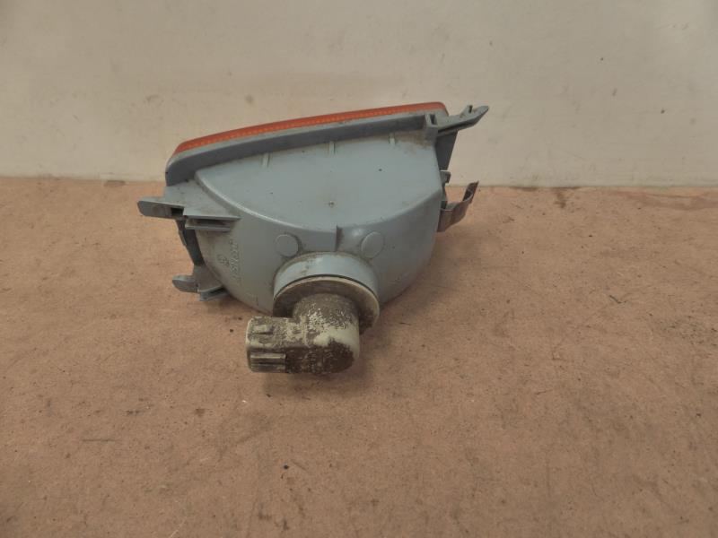 Image Repetiteur clignotant avant gauche (Feux) - VOLKSWAGEN GOLF 3