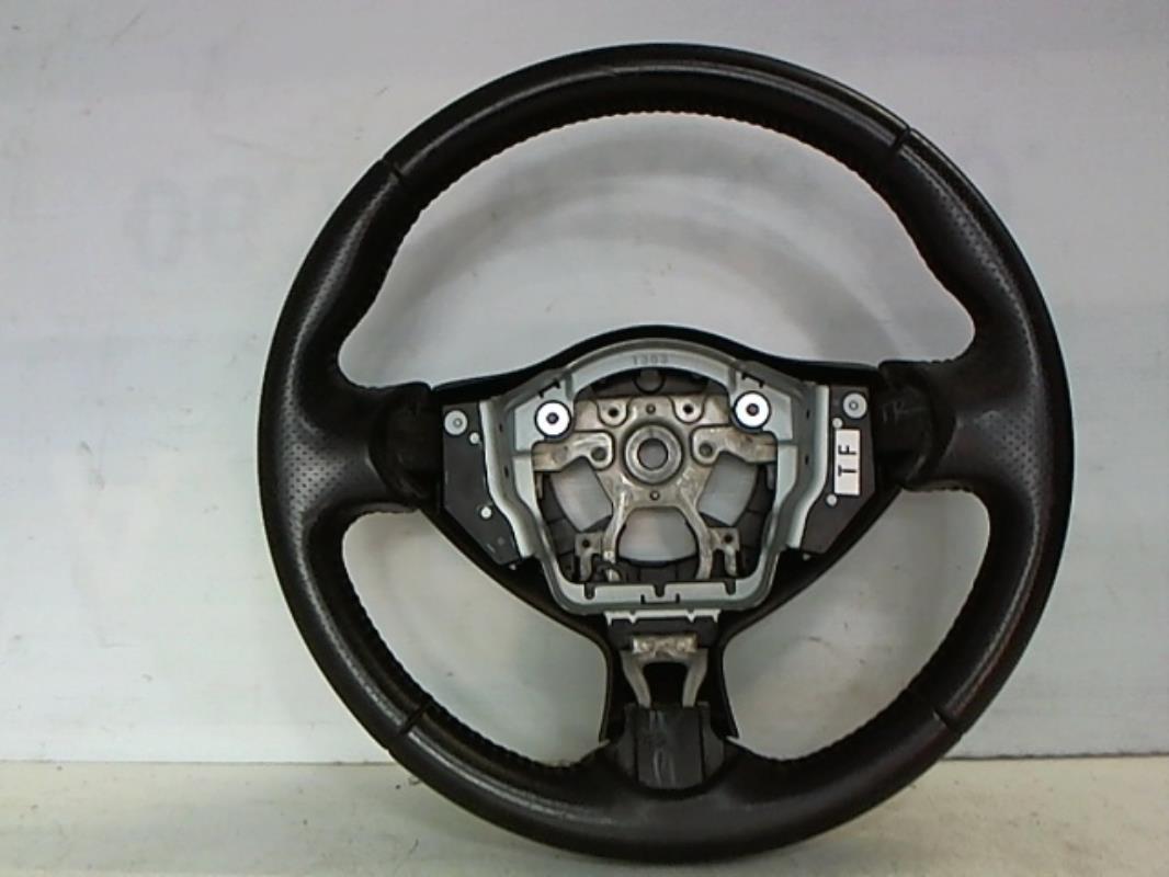 Volant NISSAN JUKE 1 PHASE 1 Diesel - 1