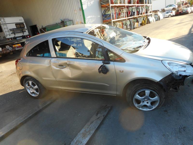 Image Autoradio d'origine - OPEL CORSA D