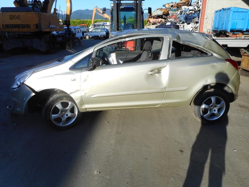Image Autoradio d'origine - OPEL CORSA D
