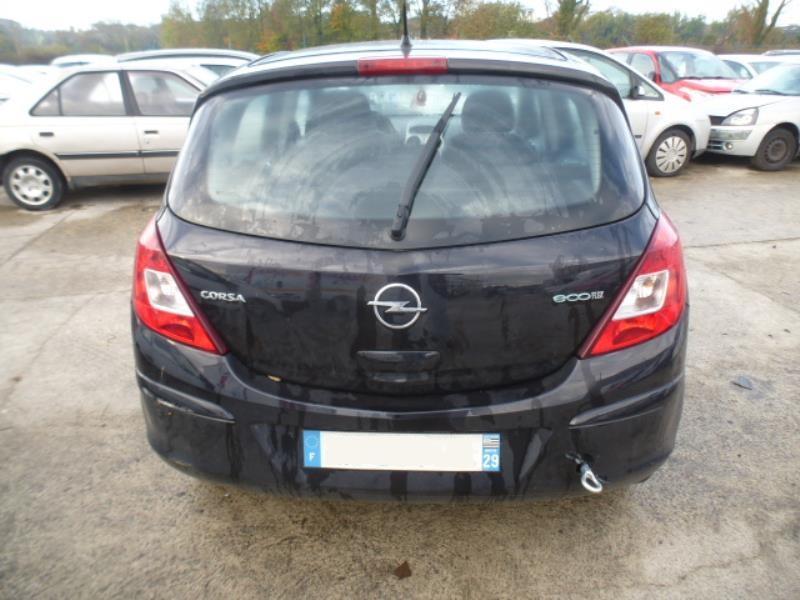 Image Feu arriere principal droit (feux) - OPEL CORSA D