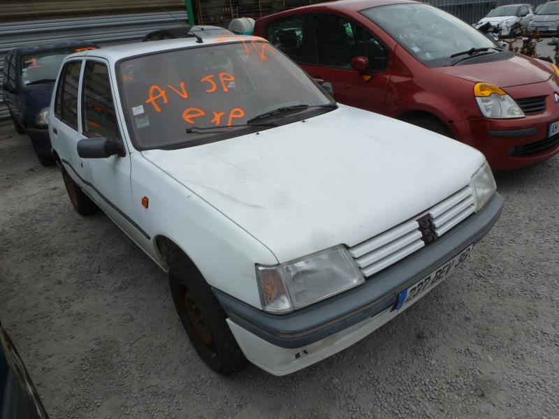 Calandre PEUGEOT 205 PHASE 2 Diesel - 1