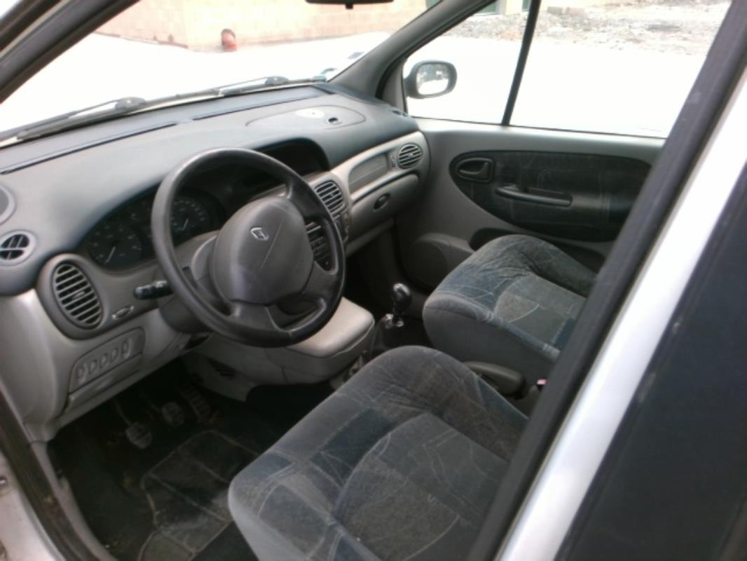 Image Culasse - RENAULT SCENIC 1