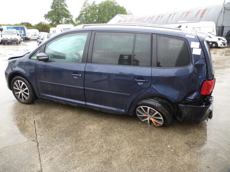 Image Feu arriere secondaire droit (feux) - VOLKSWAGEN TOURAN 2