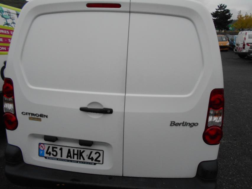 Fusee avant gauche CITROEN BERLINGO 2 Diesel - 1