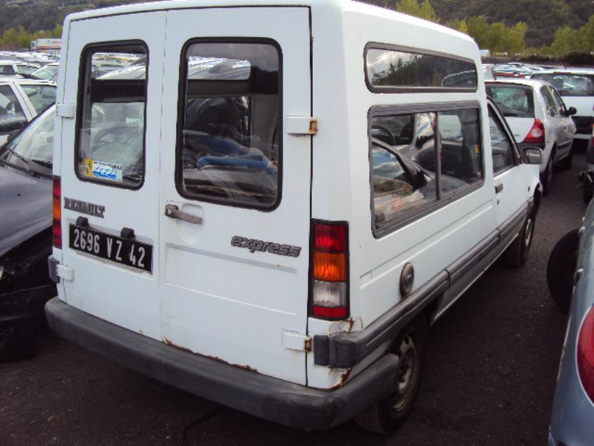 Feu arriere principal gauche (feux) RENAULT EXPRESS PHASE 1 Diesel - 1