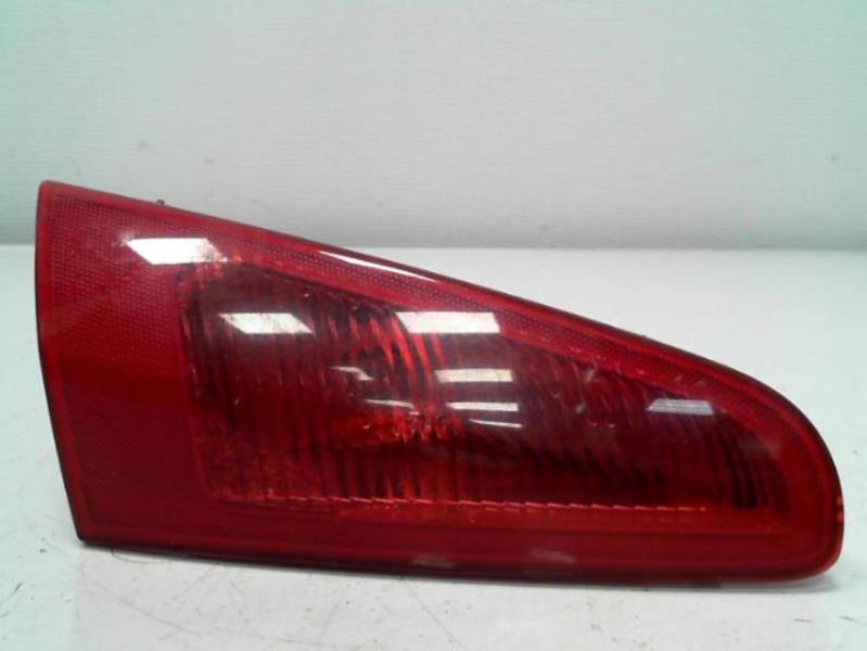 Feu arriere secondaire gauche (feux) ALFA ROMEO 147 PHASE 2 Diesel - 1