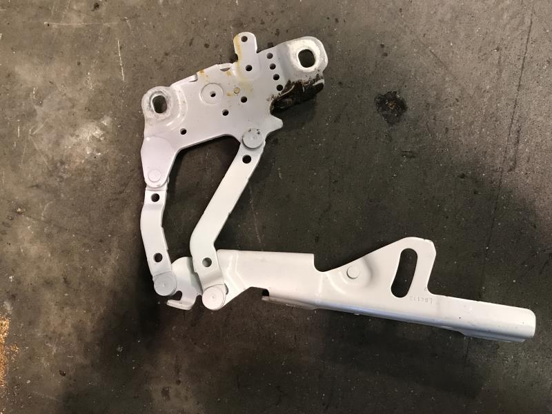 Charniere de capot BMW SERIE 1 F21 PHASE 1  - 1