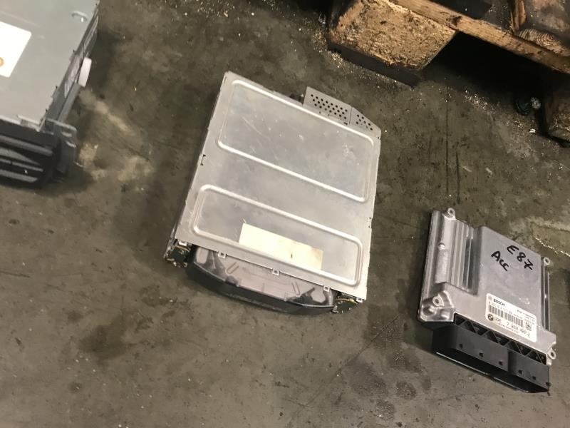 Cargador de CD BMW SERIE 5 E60  - 1