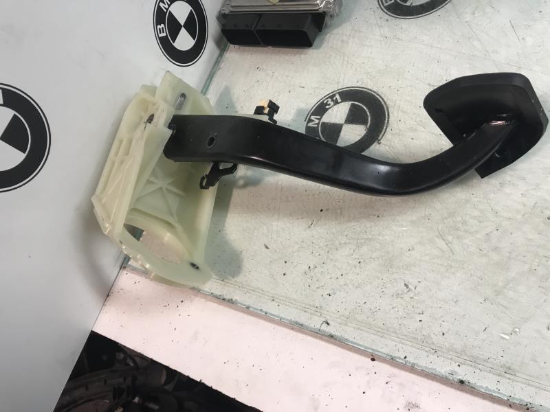 Pedaliera BMW SERIE 1 F21 PHASE 1  - 1