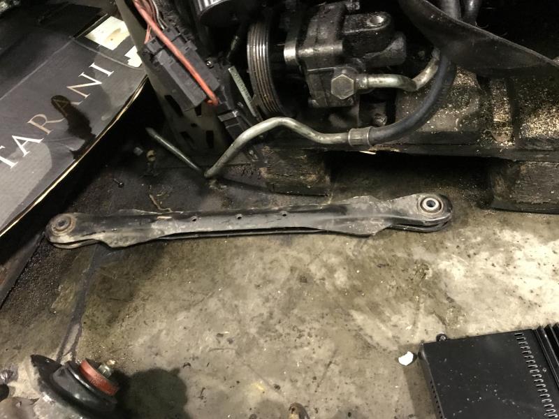 Braccio sospensione posteriore destra MINI MINI 1 R50/R53  - 1