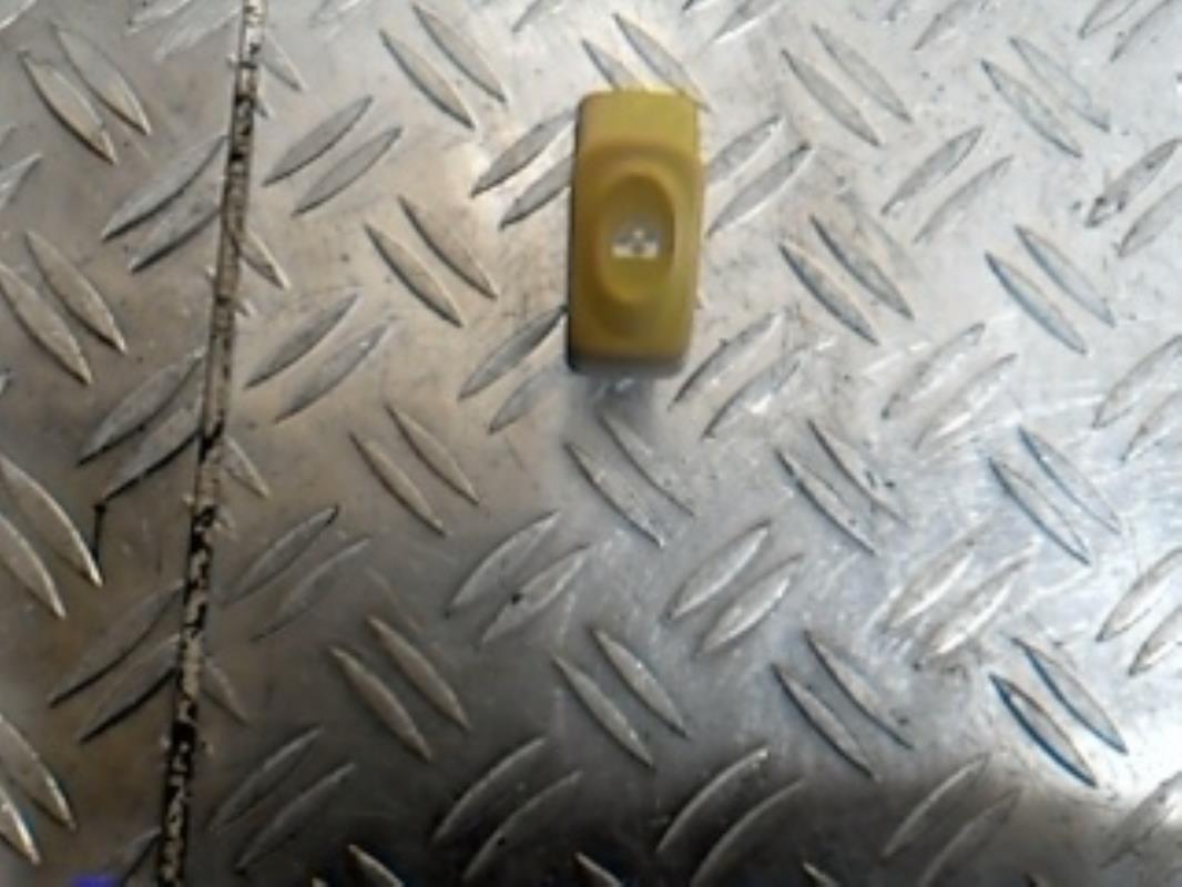 Bouton/Interrupteur RENAULT TWINGO 1 PHASE 2 Essence - 1