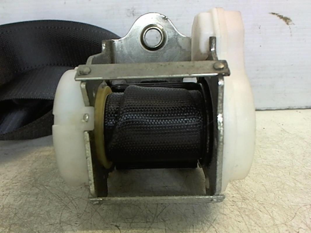 Cintura di sicurezza anteriore sinistra FIAT CROMA 2 PHASE 1 BREAK Diésel - 1