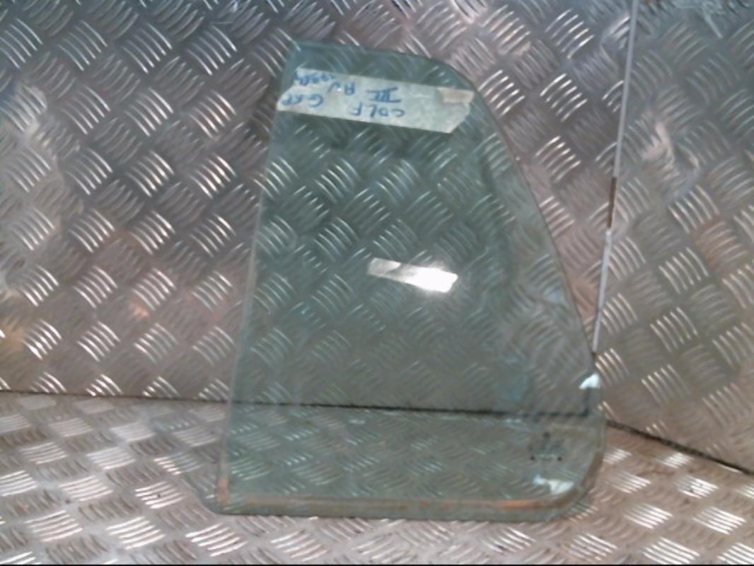 Ventanilla triangular trasera izquierda (puerta) VOLKSWAGEN GOLF Gasolina - 1