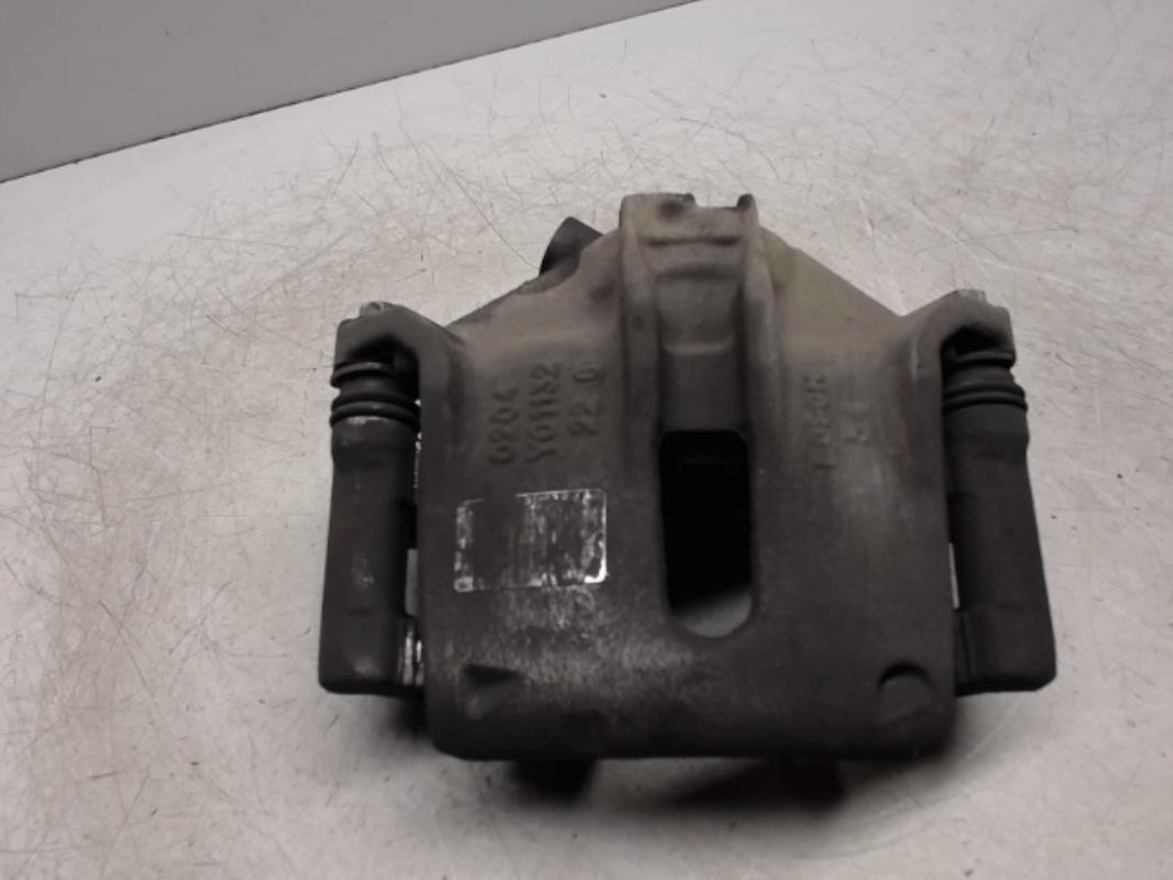 Etrier avant droit (freinage) CITROEN C3 2 PHASE 1 Essence - 1