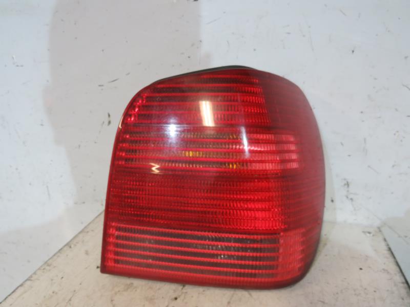 Fanale posteriore principale destro (luci) VOLKSWAGEN POLO 3 PHASE 2 Gasolina - 1