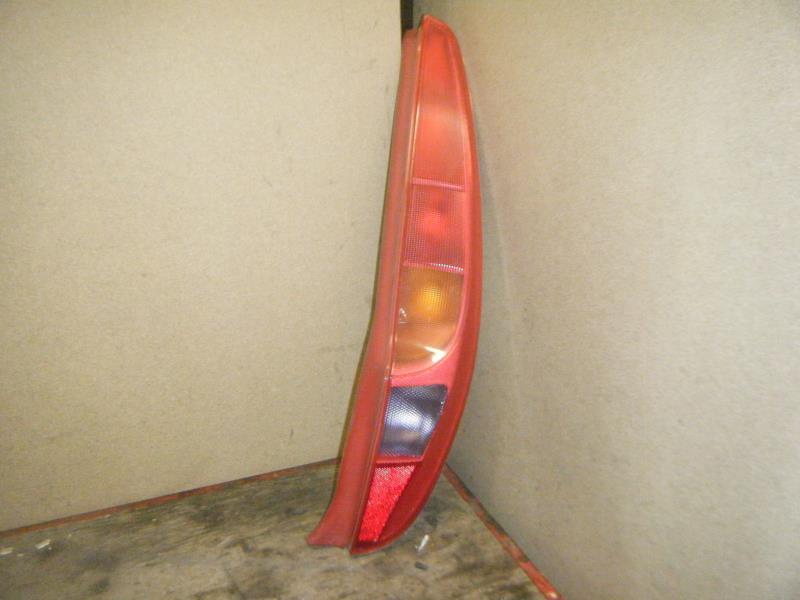 Fanale posteriore principale sinistro (luci) FIAT PUNTO 2 PHASE 1 Diésel - 1