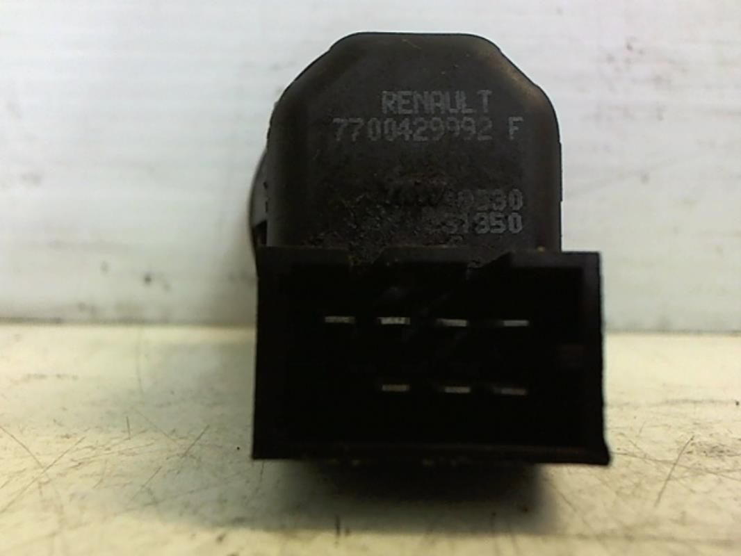 Image Interrupteur de leve vitre - RENAULT CLIO 2