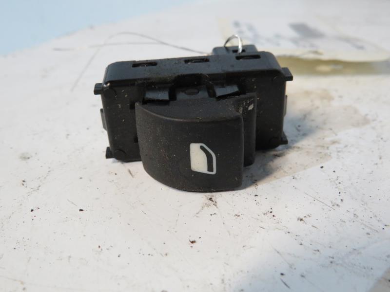 Interruttore lavacristalli posteriore destro CITROEN C4 1 PHASE 1 Diésel - 1