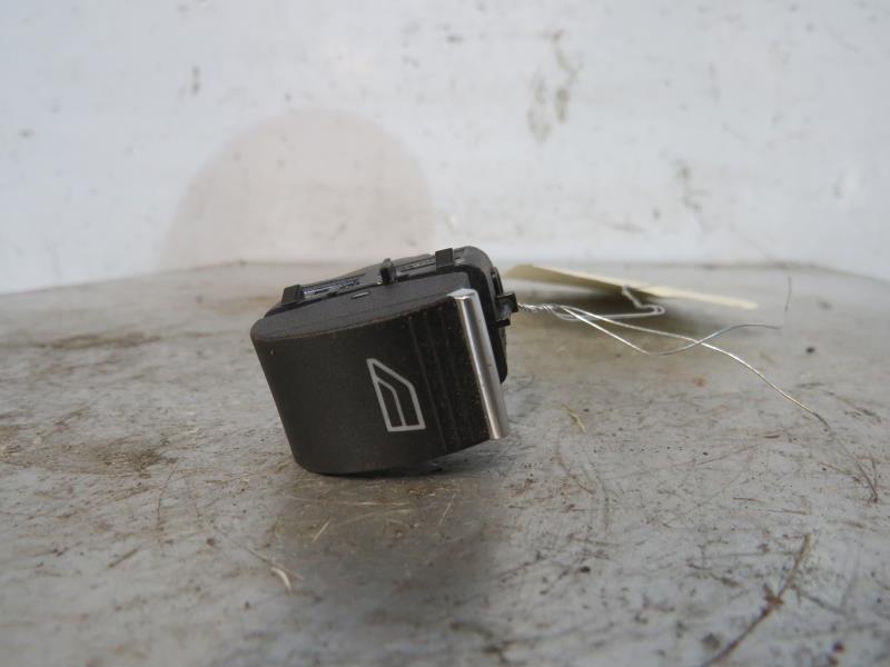 Interruttore lavacristalli posteriore sinistro FORD FOCUS 3 PHASE 2 Diésel - 1