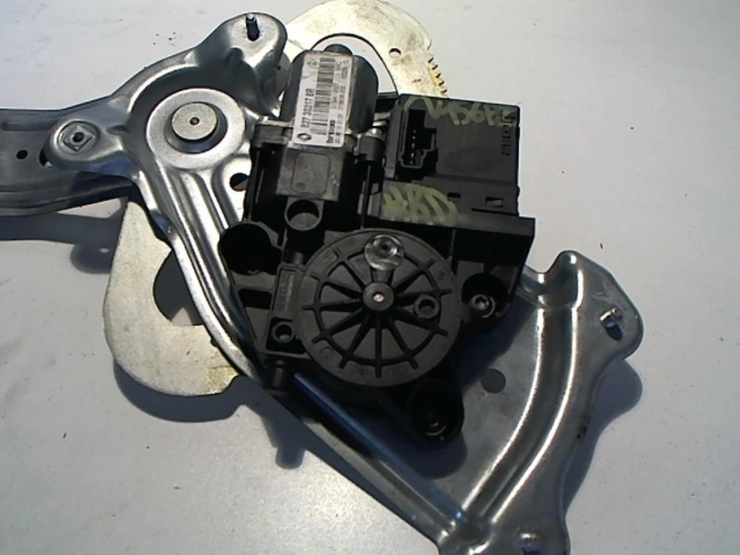 Image Leve vitre electrique arriere droit - RENAULT SCENIC 3