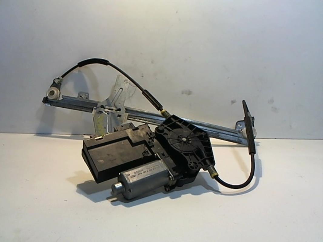 Image Leve vitre electrique avant gauche - PEUGEOT 307