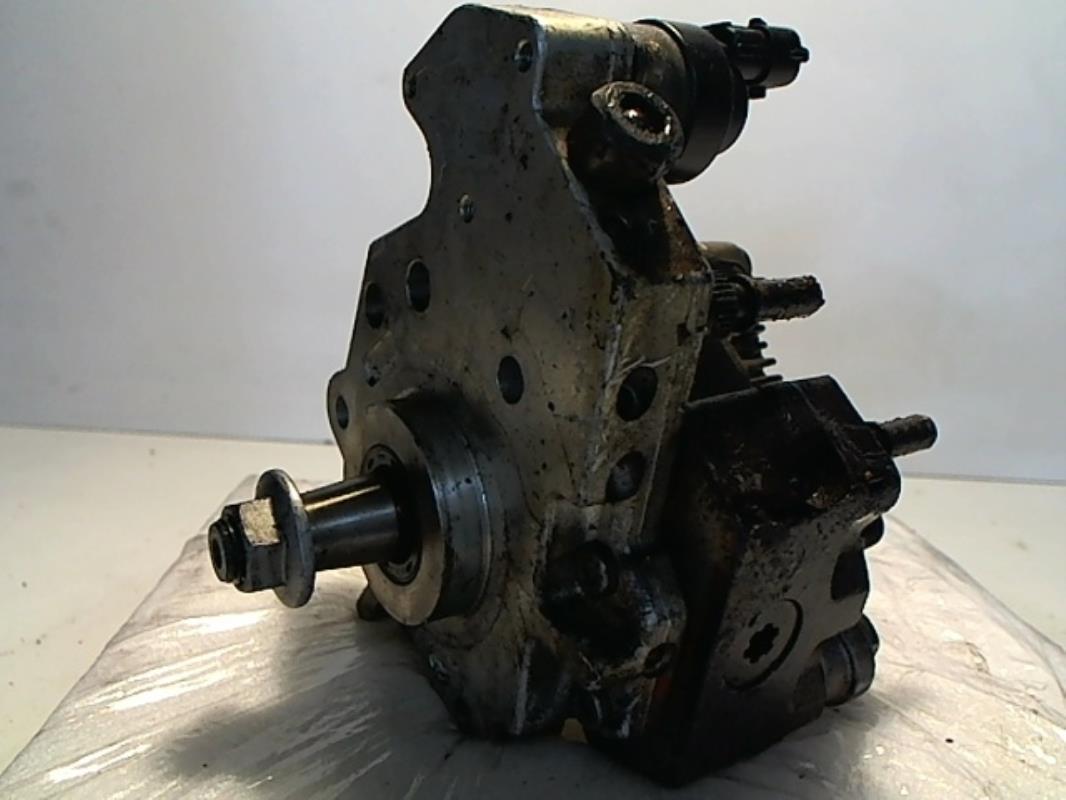 Pompe à injection RENAULT LAGUNA 2 PHASE 1 Diesel - 1