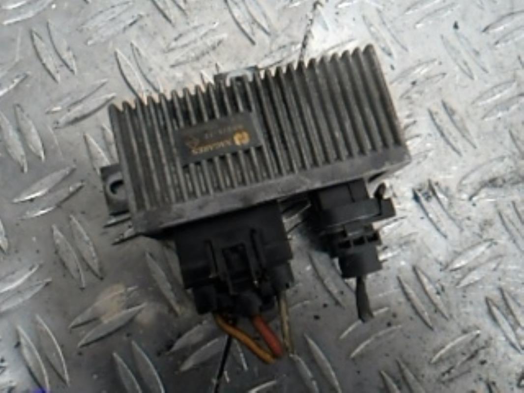 Relais de prechauffage RENAULT CLIO 2 PHASE 1 Diesel - 1