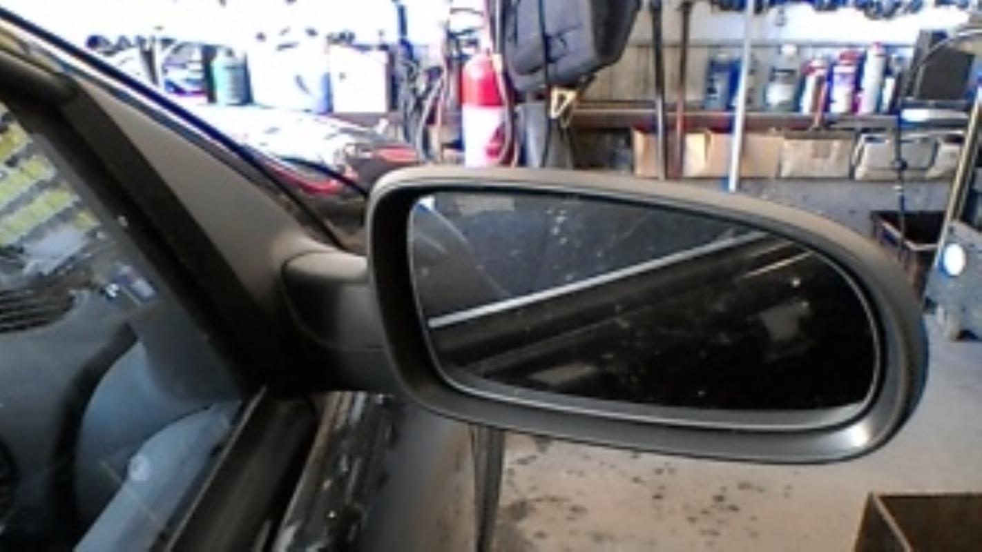 Retrovisor derecho OPEL CORSA C PHASE 1 Gasolina - 1
