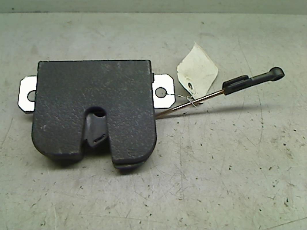 Serrure de hayon SEAT IBIZA 3 PHASE 2 Essence - 1