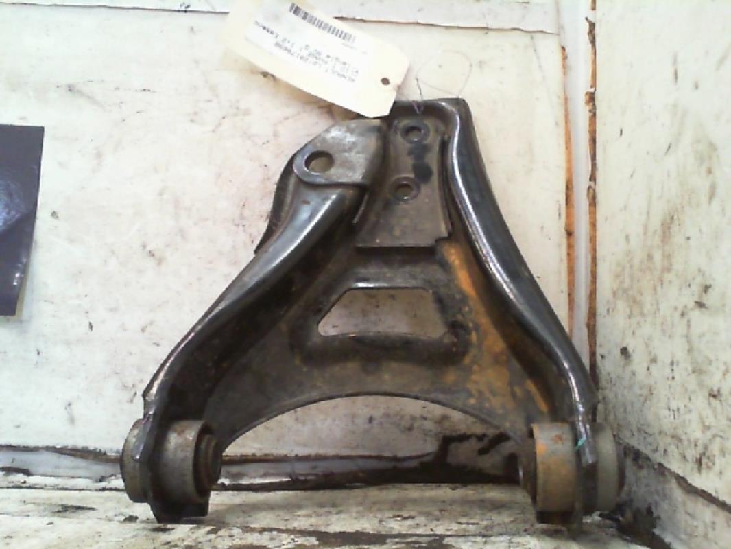 Triangle avant gauche RENAULT CLIO 1 PHASE 1 Essence - 1