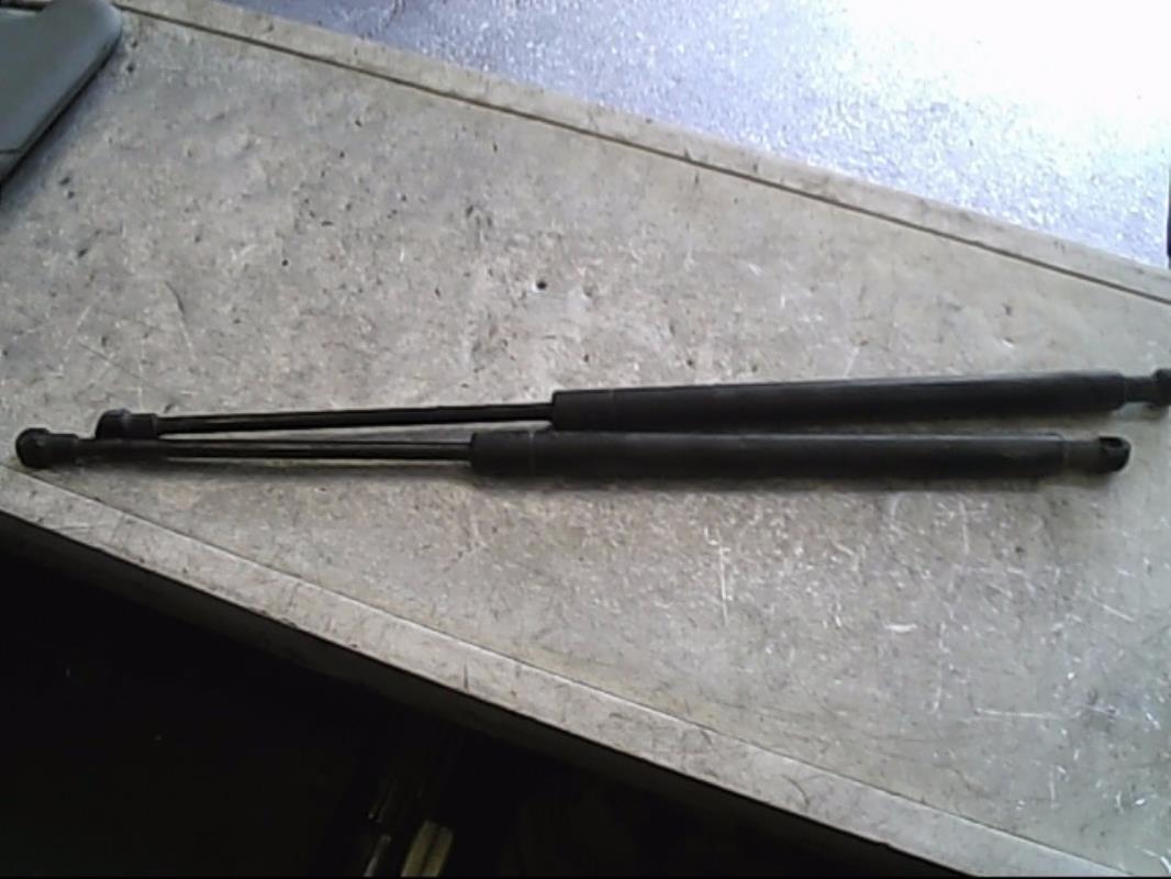 Verin de capot CITROEN XSARA  - 1