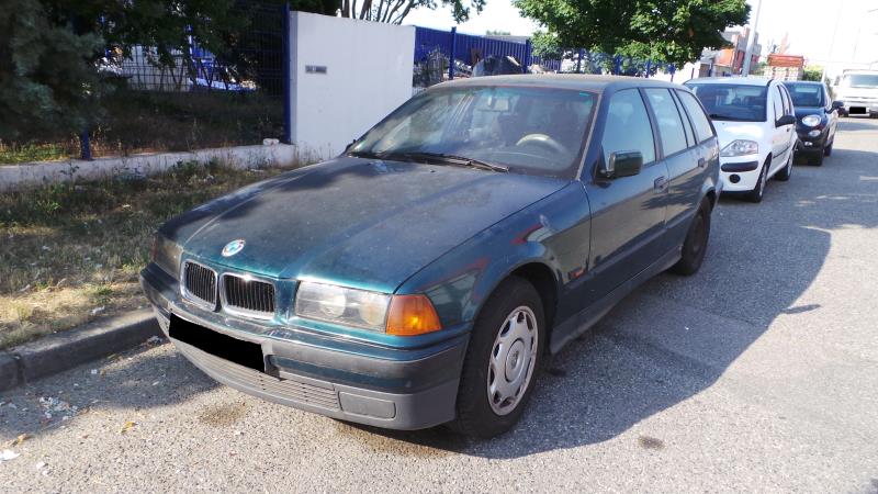 Image Feu arriere principal droit (feux) - BMW SERIE 3 E36