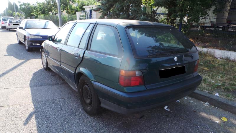 Image Feu arriere principal droit (feux) - BMW SERIE 3 E36