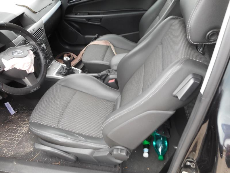 Image Cremaillere assistee - OPEL ASTRA H