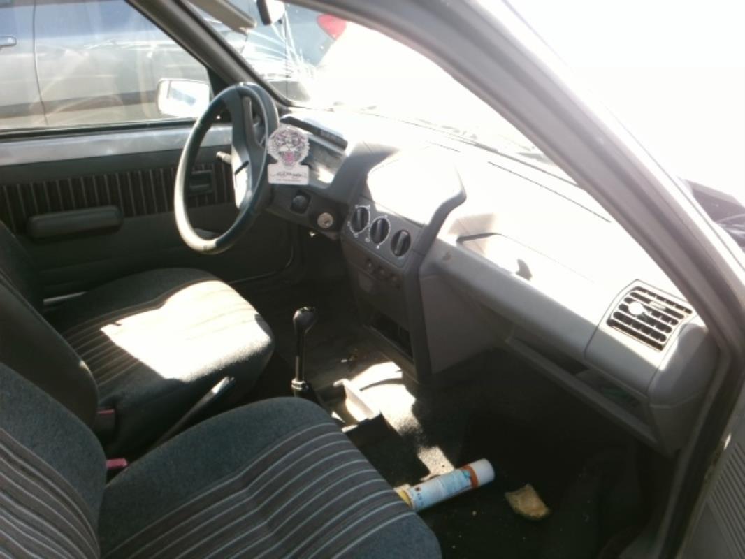 Image Ceinture avant droit - PEUGEOT 205