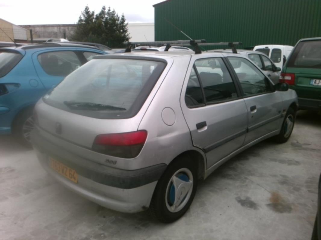 Image Culasse - PEUGEOT 306