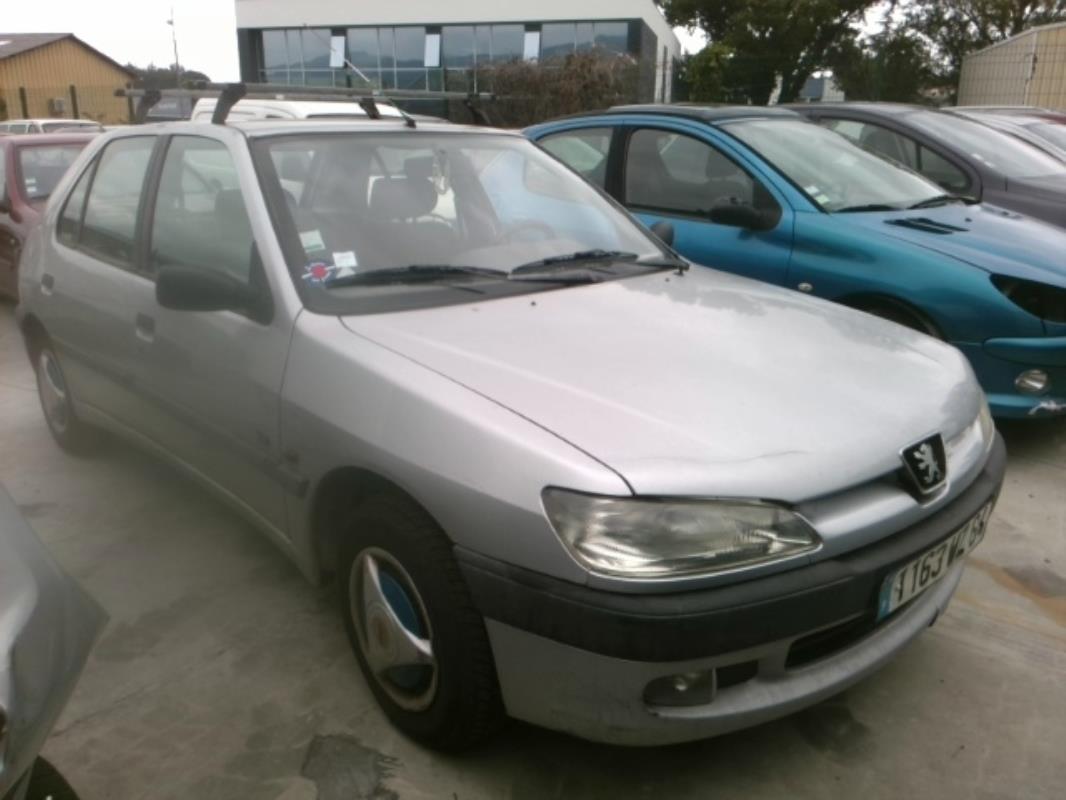 Image Culasse - PEUGEOT 306
